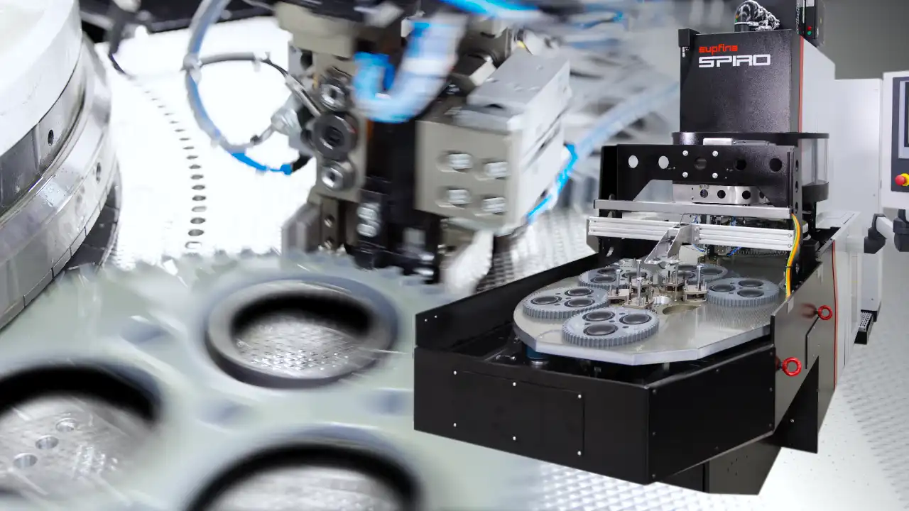 Automatisches Teilehandling für die Spiro Serie